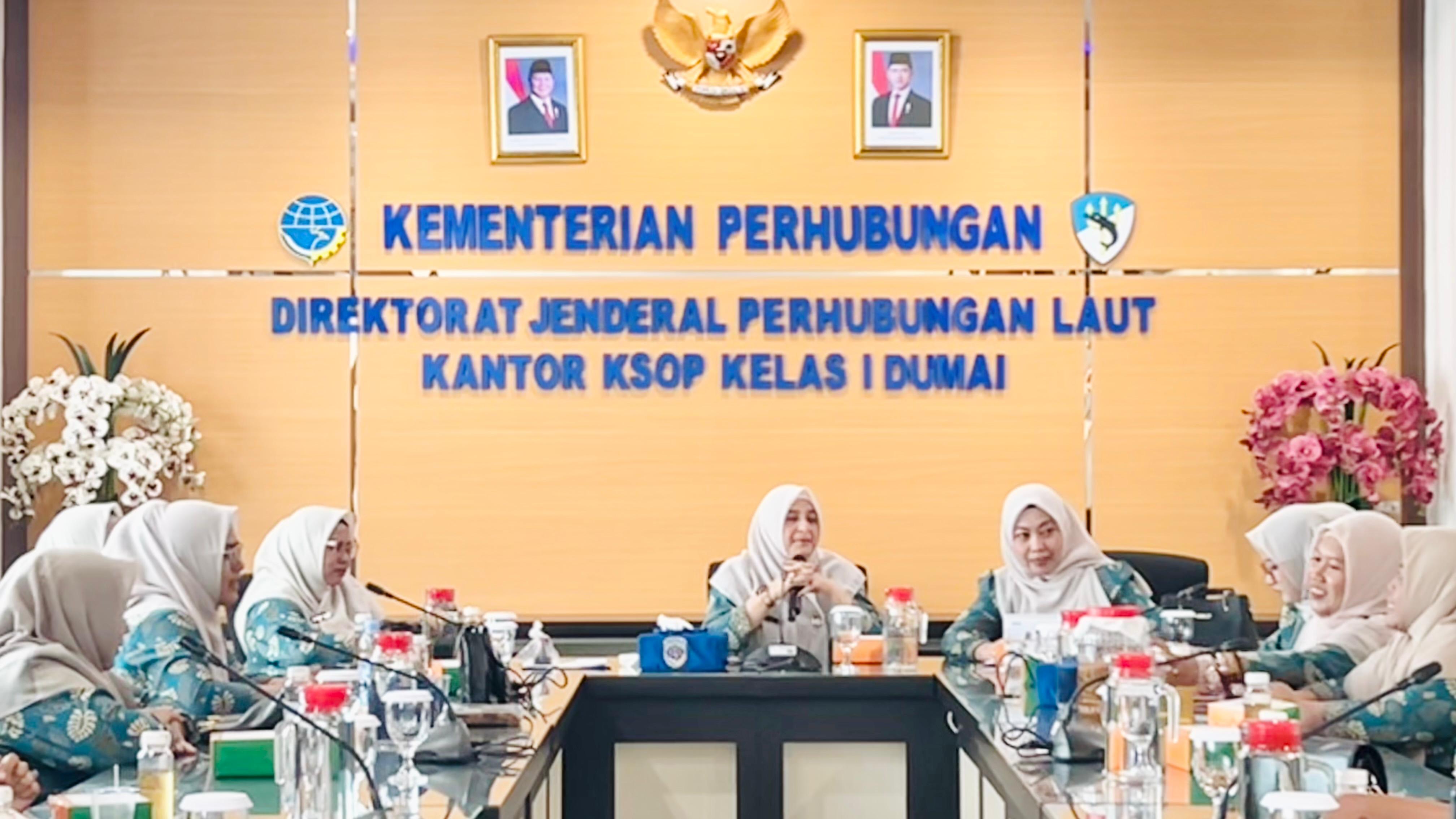 KEGIATAN PERTEMUAN RUTIN BULANAN DWP KANTOR KSOP KELAS I DUMAI